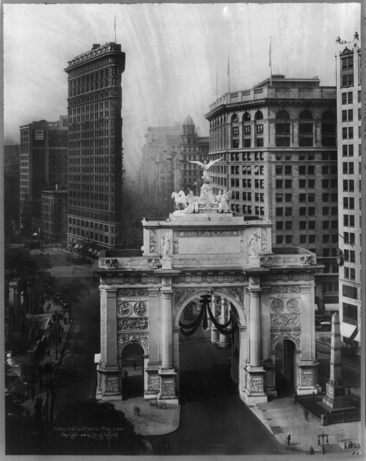 Victory Arch and Flatiron Bldg