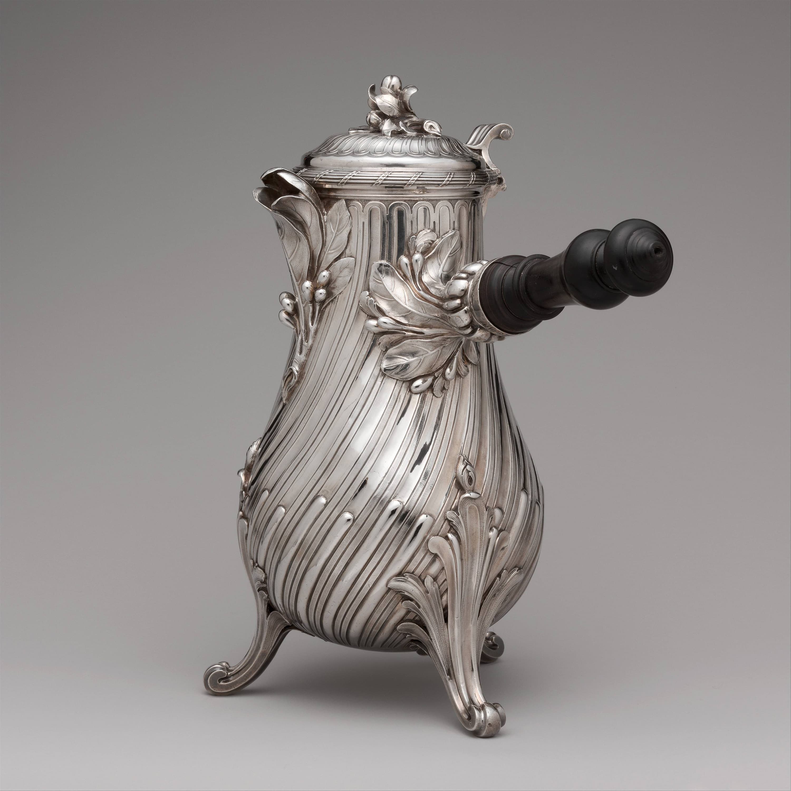 Coffee pot